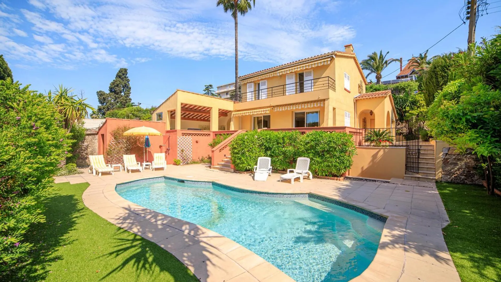 Villa Cynthia - Piscine - Plage Cannes 0*,